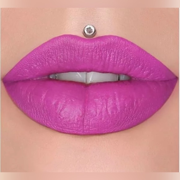Jeffree Star Other - Jeffree Star “Virginity” Velour Liquid Lipstick - NIB